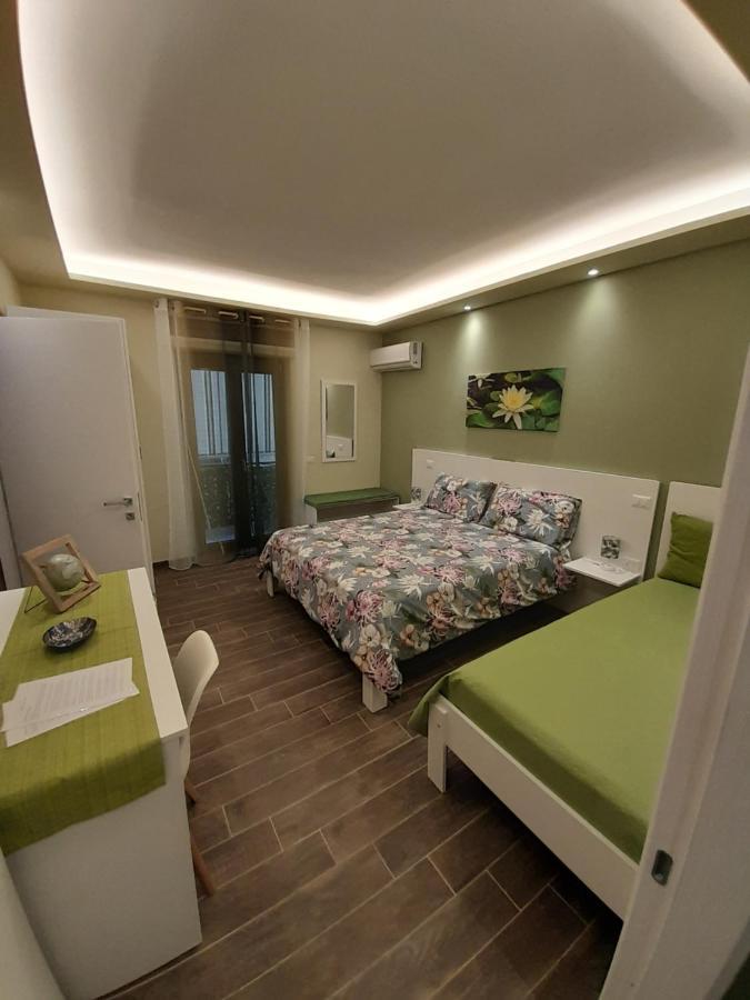 L'Oasi Di Venere Bed And Breakfast Caserta Exterior foto