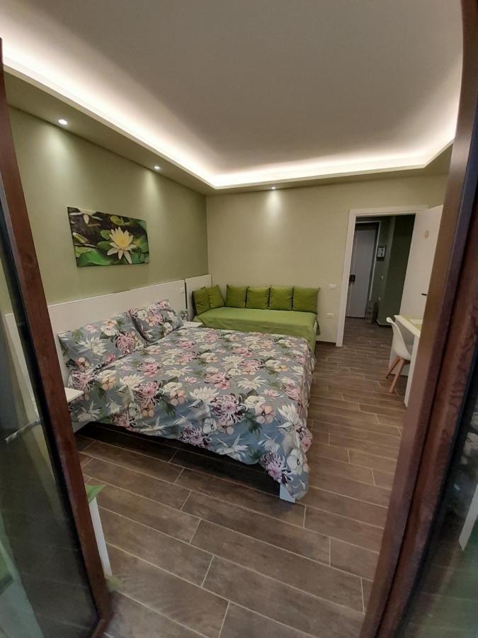 L'Oasi Di Venere Bed And Breakfast Caserta Exterior foto